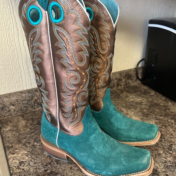 Ariat Shoes - Frontier Boon Western Boot